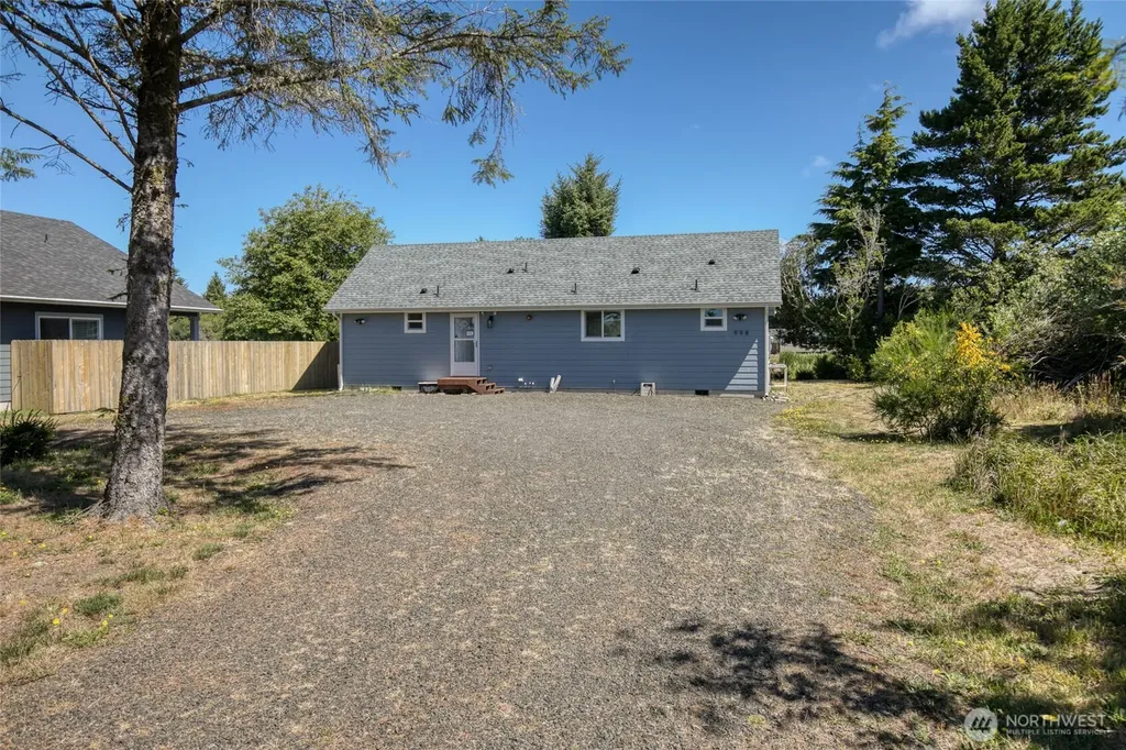 998 Point Brown Avenue SE Ocean Shores WA 98569