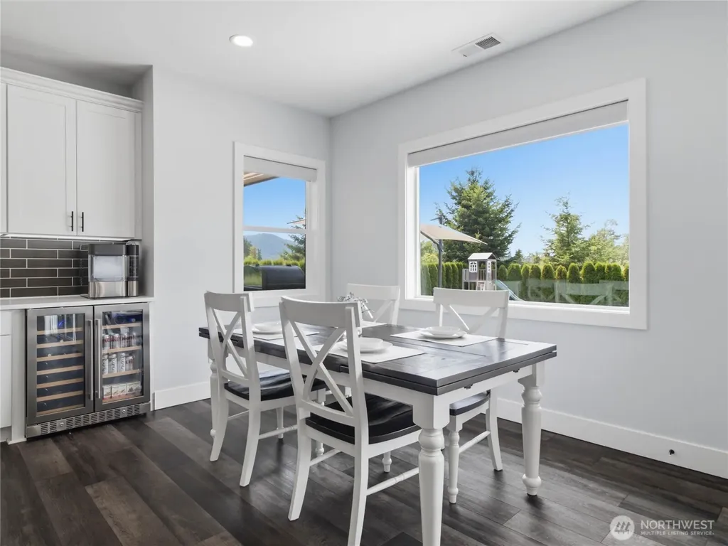 162 Mountain Crest Lane Eatonville WA 98328