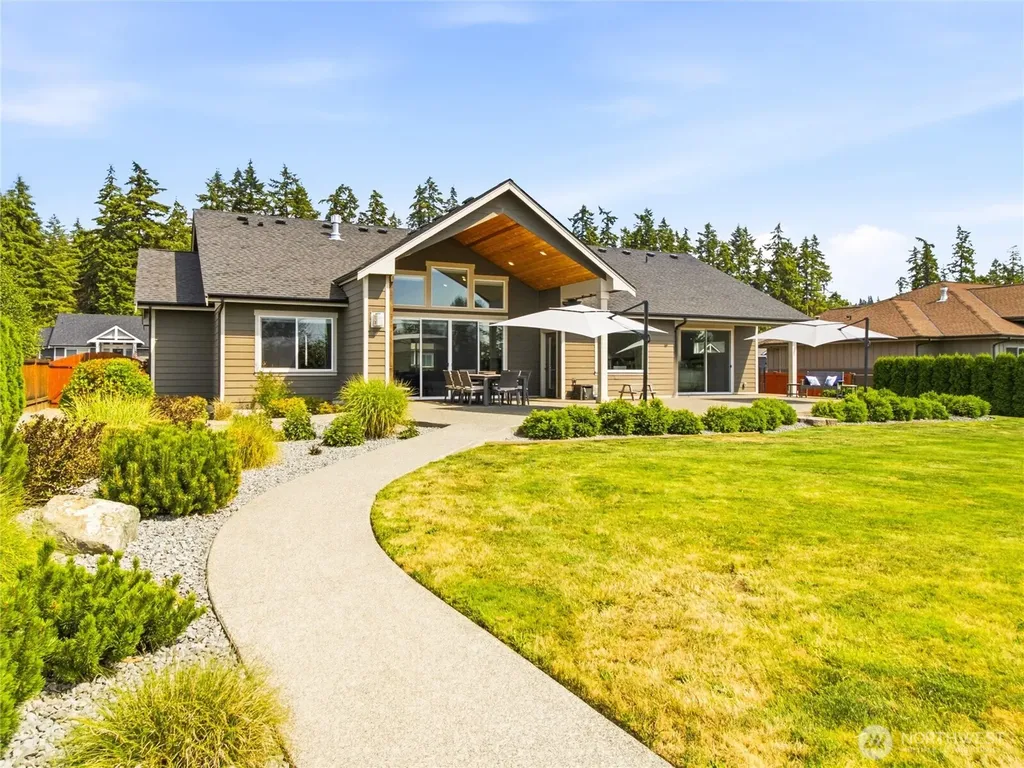 162 Mountain Crest Lane Eatonville WA 98328