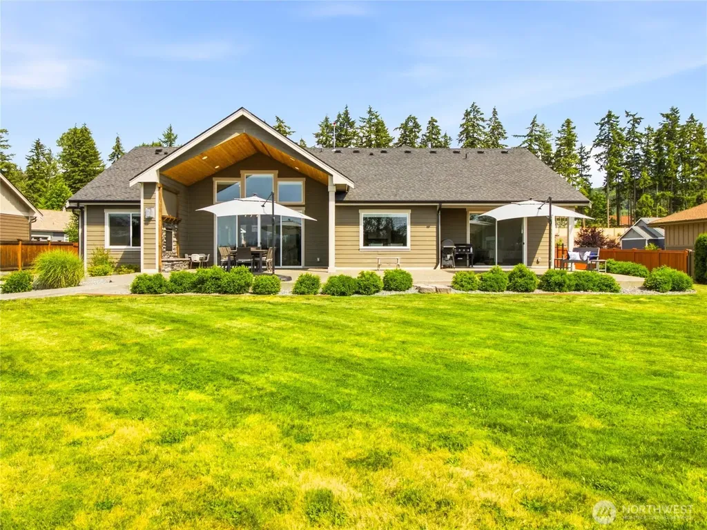 162 Mountain Crest Lane Eatonville WA 98328