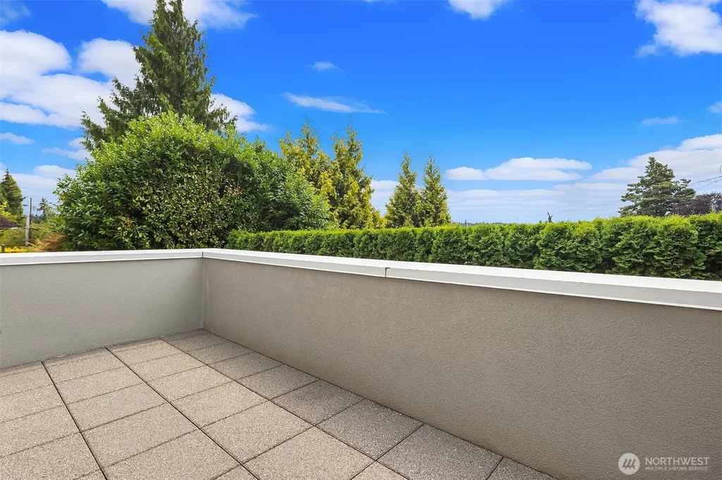 227 8th Avenue Kirkland WA 98033