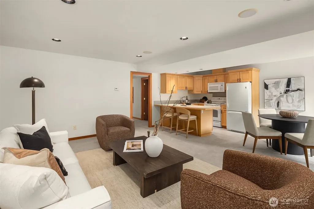 227 8th Avenue Kirkland WA 98033