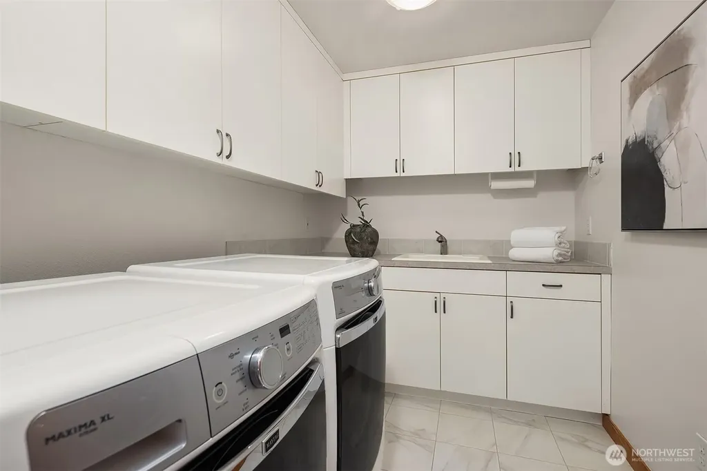 227 8th Avenue Kirkland WA 98033