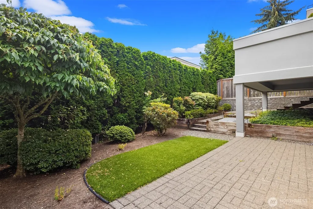 227 8th Avenue Kirkland WA 98033
