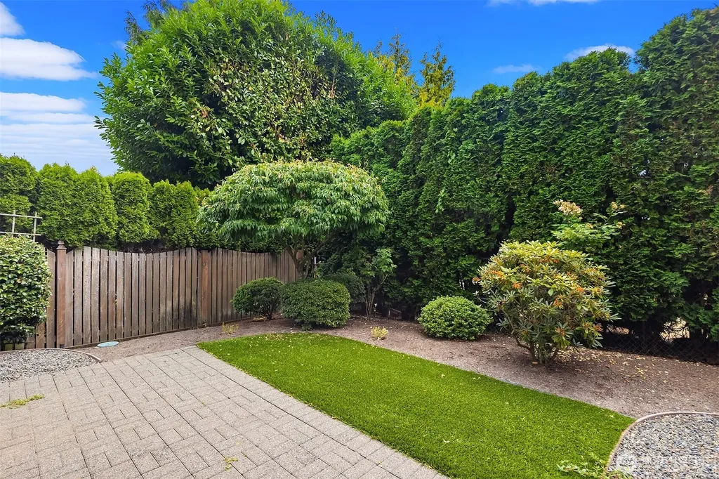 227 8th Avenue Kirkland WA 98033