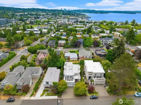 227 8th Avenue Kirkland WA 98033