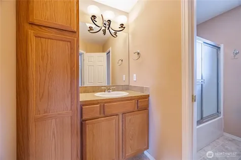 2109 W Terrace Avenue Chelan WA 98816
