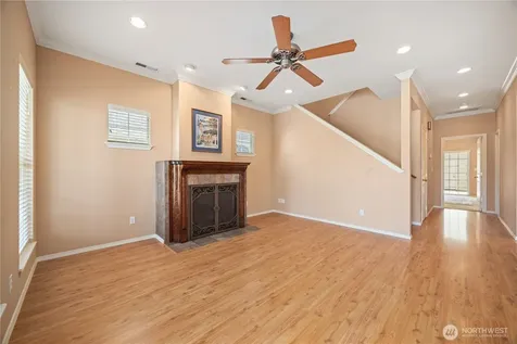 2109 W Terrace Avenue Chelan WA 98816