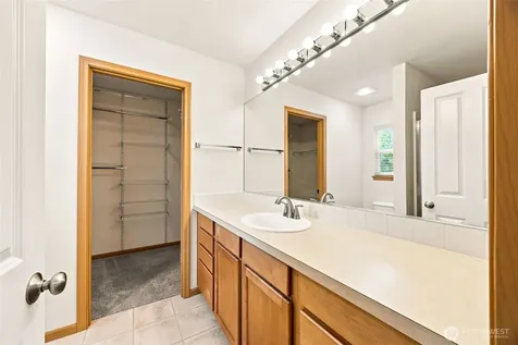 4363 Roxanna Loop SE Lacey WA 98503