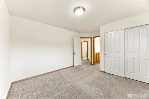 4363 Roxanna Loop SE Lacey WA 98503
