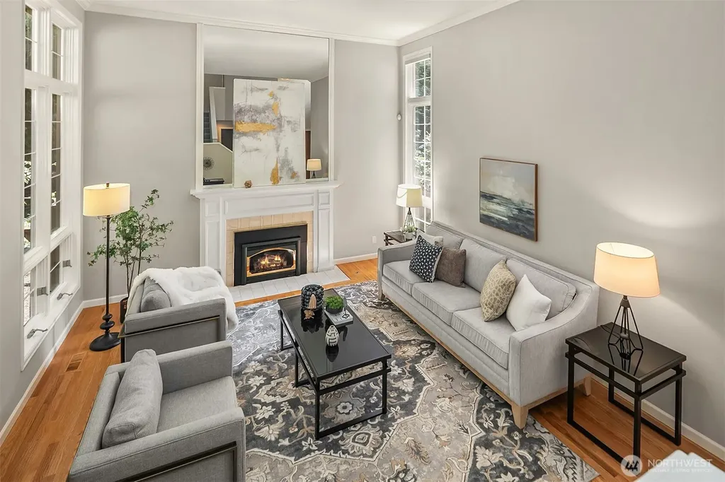 13016 207th Avenue SE Issaquah WA 98027