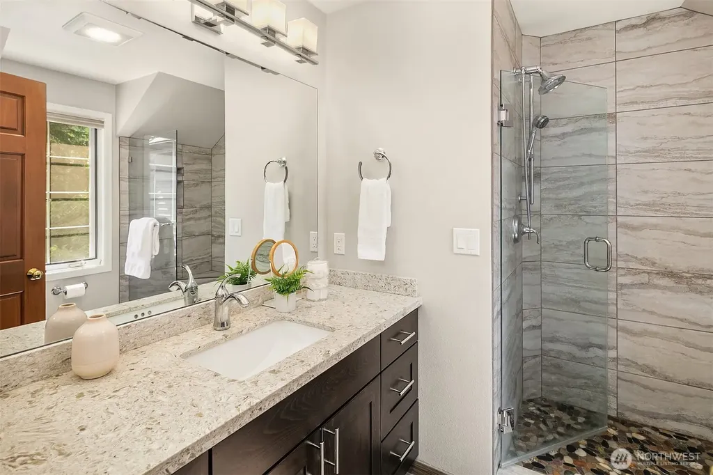 13016 207th Avenue SE Issaquah WA 98027