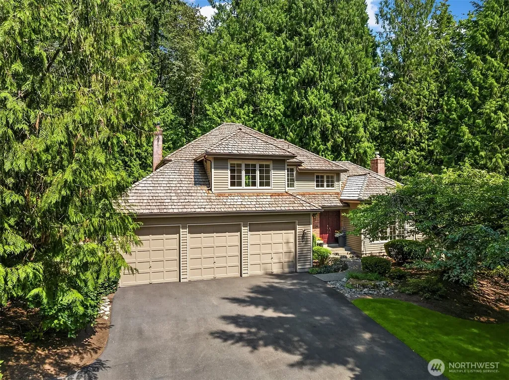 13016 207th Avenue SE Issaquah WA 98027