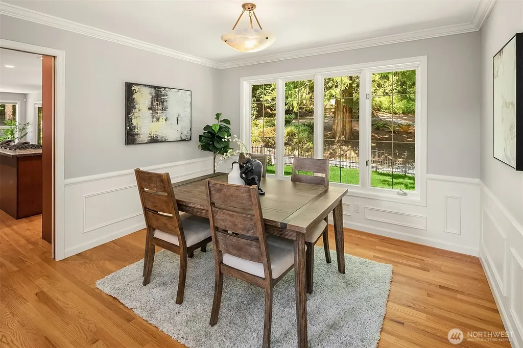 13016 207th Avenue SE Issaquah WA 98027