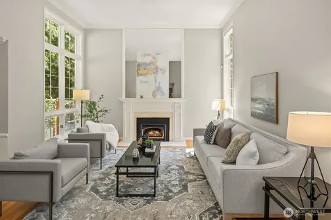 13016 207th Avenue SE Issaquah WA 98027