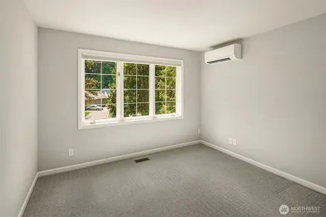 13016 207th Avenue SE Issaquah WA 98027
