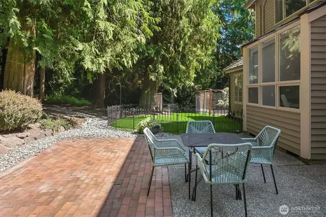 13016 207th Avenue SE Issaquah WA 98027