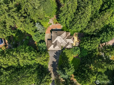 13016 207th Avenue SE Issaquah WA 98027
