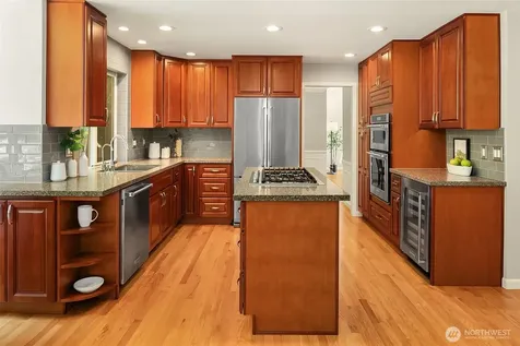 13016 207th Avenue SE Issaquah WA 98027