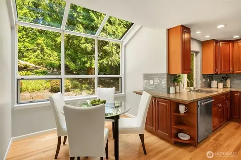 13016 207th Avenue SE Issaquah WA 98027