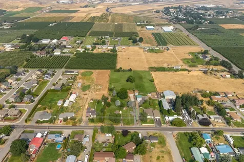 113 N Nile Avenue East Wenatchee WA 98802