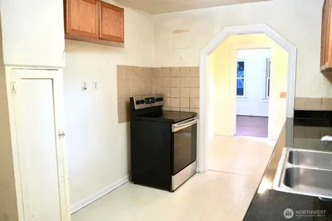14040 Ashworth Avenue N Seattle WA 98133