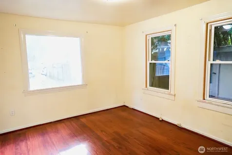 14040 Ashworth Avenue N Seattle WA 98133
