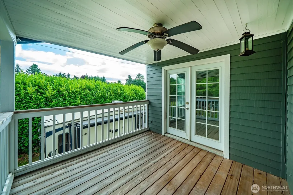 7815 W. Tapps Hwy E Bonney Lake WA 98391