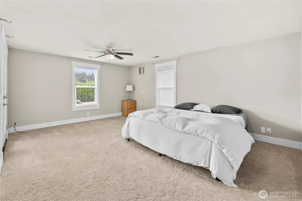 7815 W. Tapps Hwy E Bonney Lake WA 98391