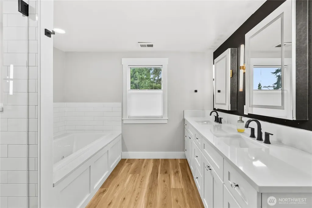 7815 W. Tapps Hwy E Bonney Lake WA 98391