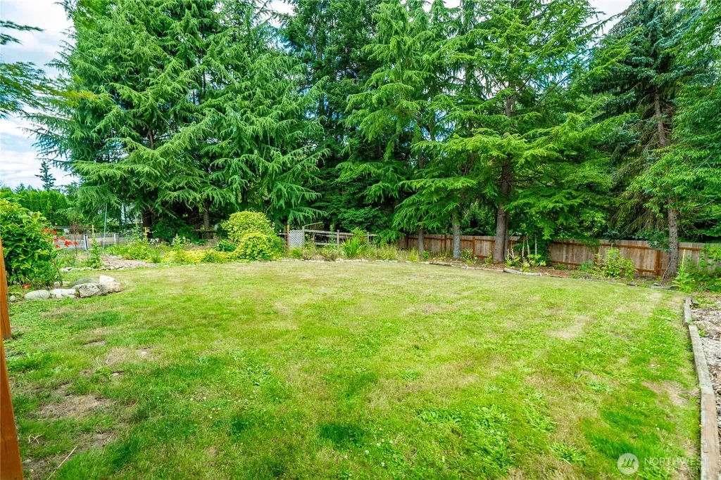 7815 W. Tapps Hwy E Bonney Lake WA 98391