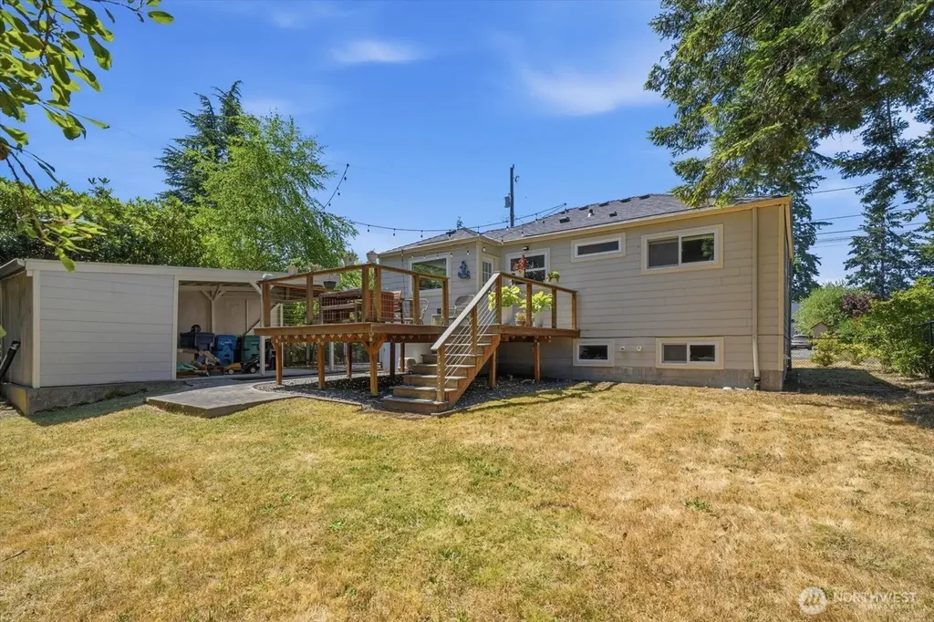 10038 13th Avenue NW Seattle WA 98177