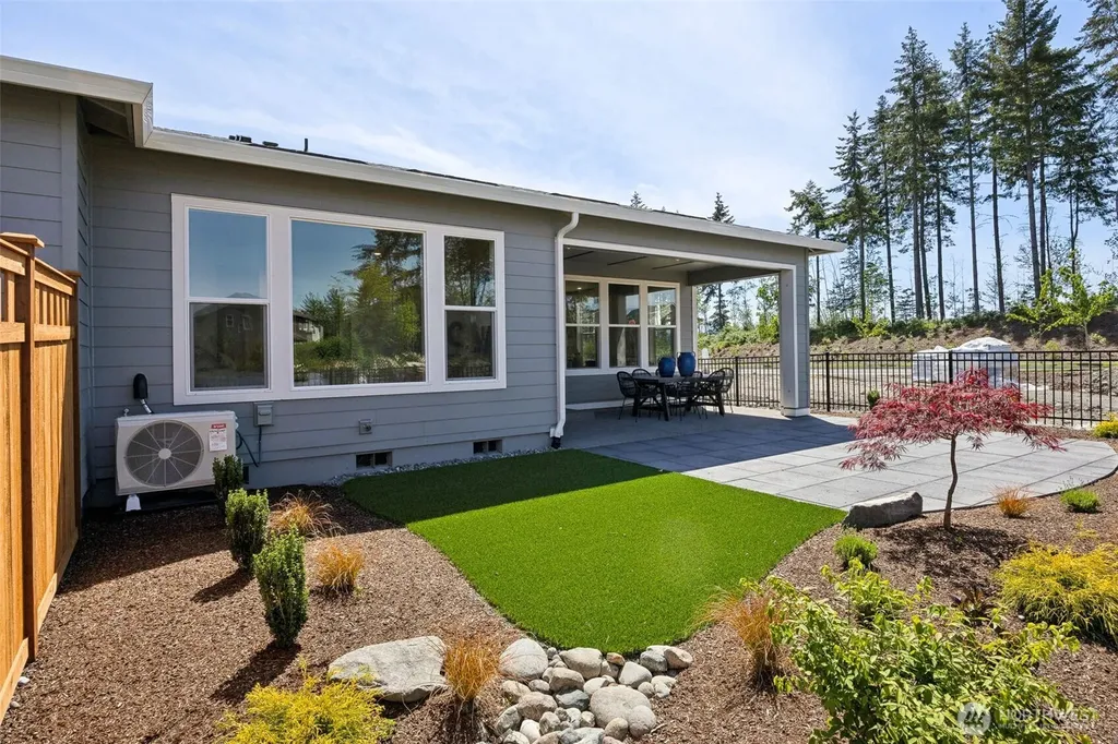 14676 205th Avenue Ct E Bonney Lake WA 98391