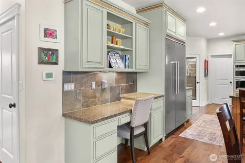 2010 30th Street Ct SE Puyallup WA 98372