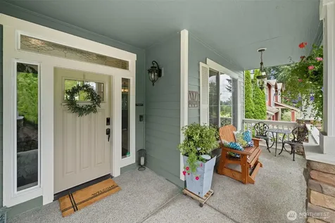 2010 30th Street Ct SE Puyallup WA 98372