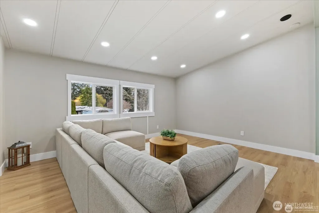 914 Nottingham Drive SE Lacey WA 98503