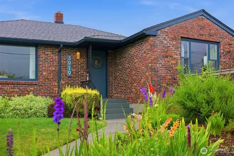 3919 N 12th Street Tacoma WA 98406