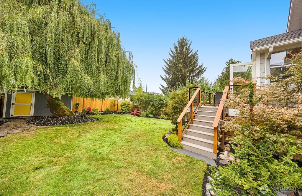 7623 46th Avenue S Seattle WA 98118