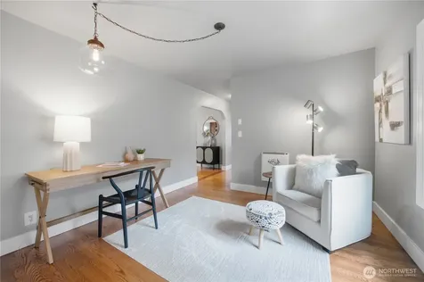 7623 46th Avenue S Seattle WA 98118