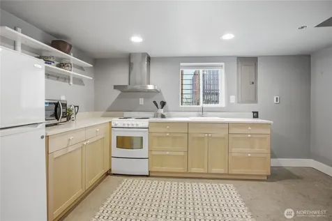 7623 46th Avenue S Seattle WA 98118