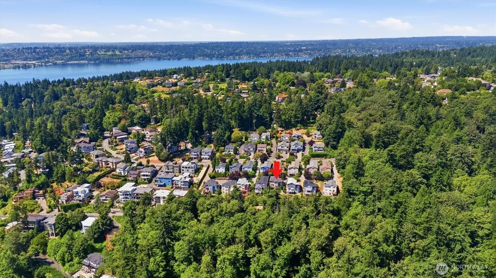 12036 89th Place NE Kirkland WA 98034