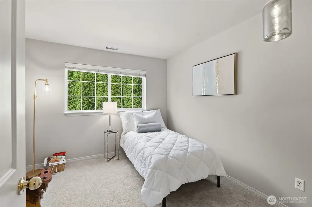 12036 89th Place NE Kirkland WA 98034