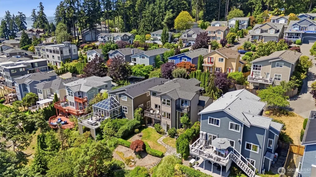 12036 89th Place NE Kirkland WA 98034