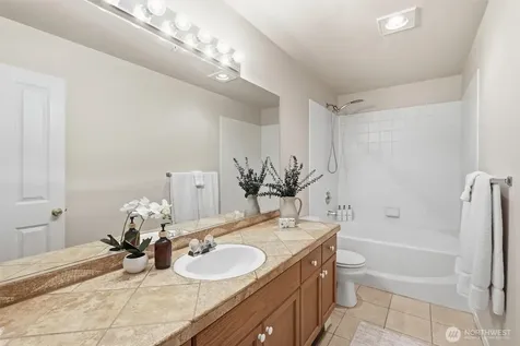 12036 89th Place NE Kirkland WA 98034