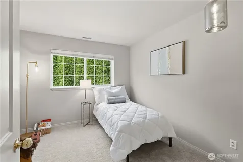 12036 89th Place NE Kirkland WA 98034