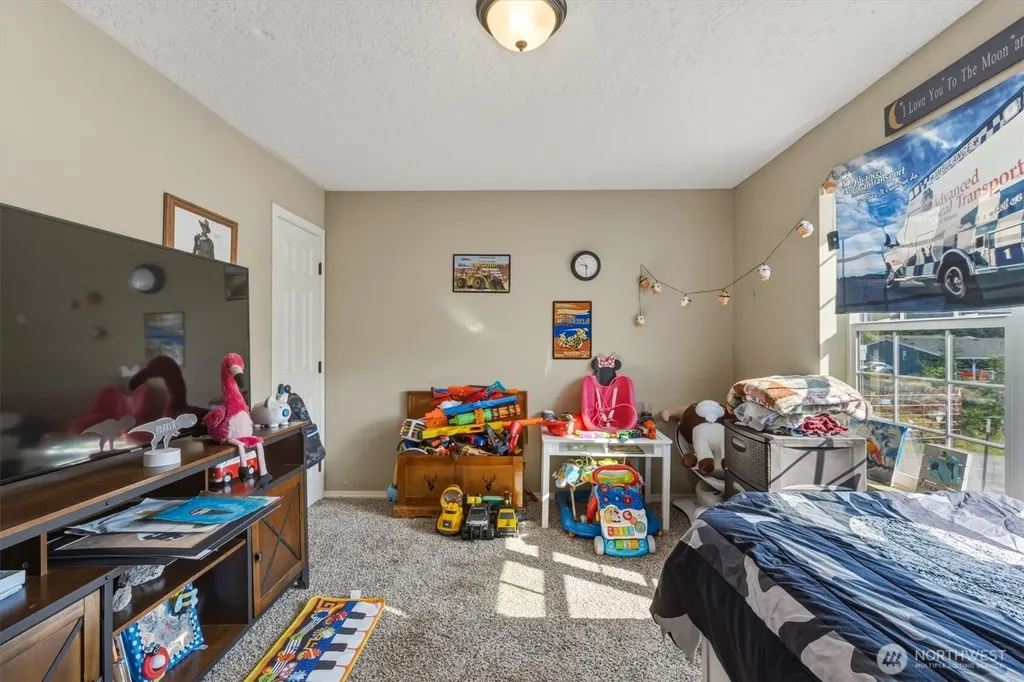 4657 Ohio Street Longview WA 98632