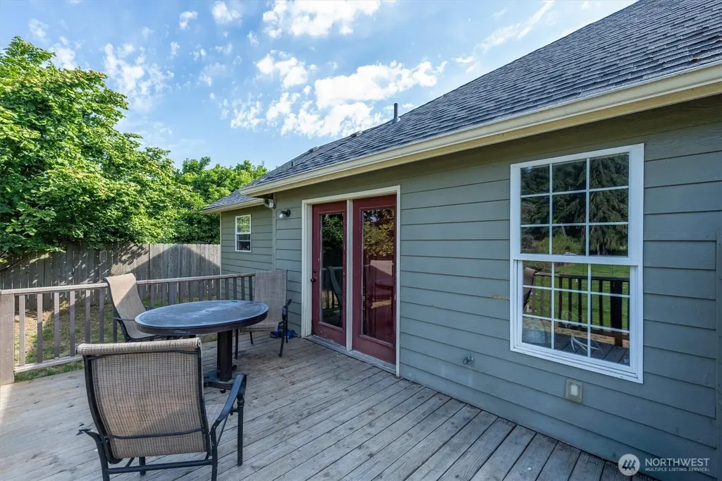 4657 Ohio Street Longview WA 98632