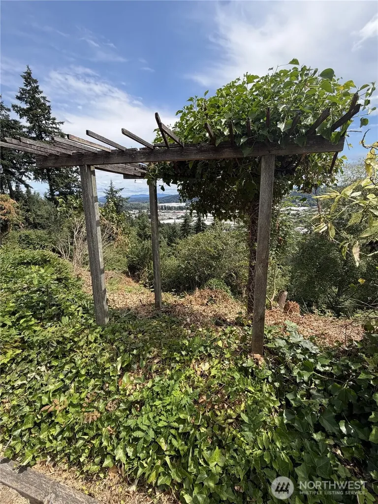2305 126th Avenue Ct E Edgewood WA 98372