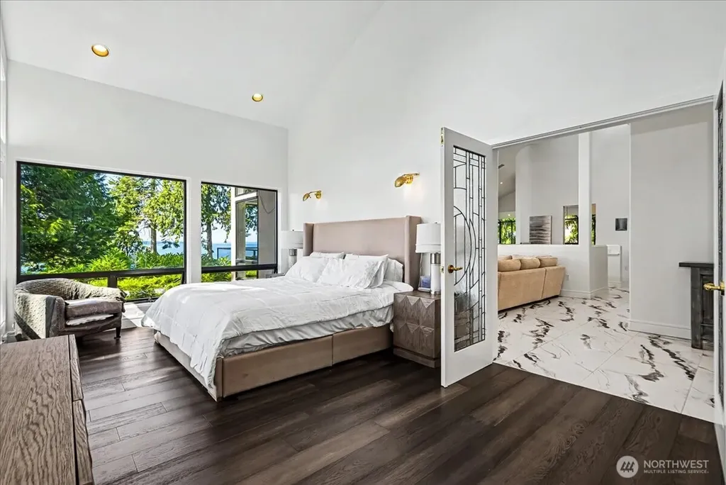 1385 E Ludlow Ridge Road Port Ludlow WA 98365