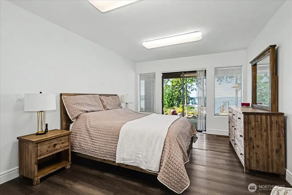 1385 E Ludlow Ridge Road Port Ludlow WA 98365